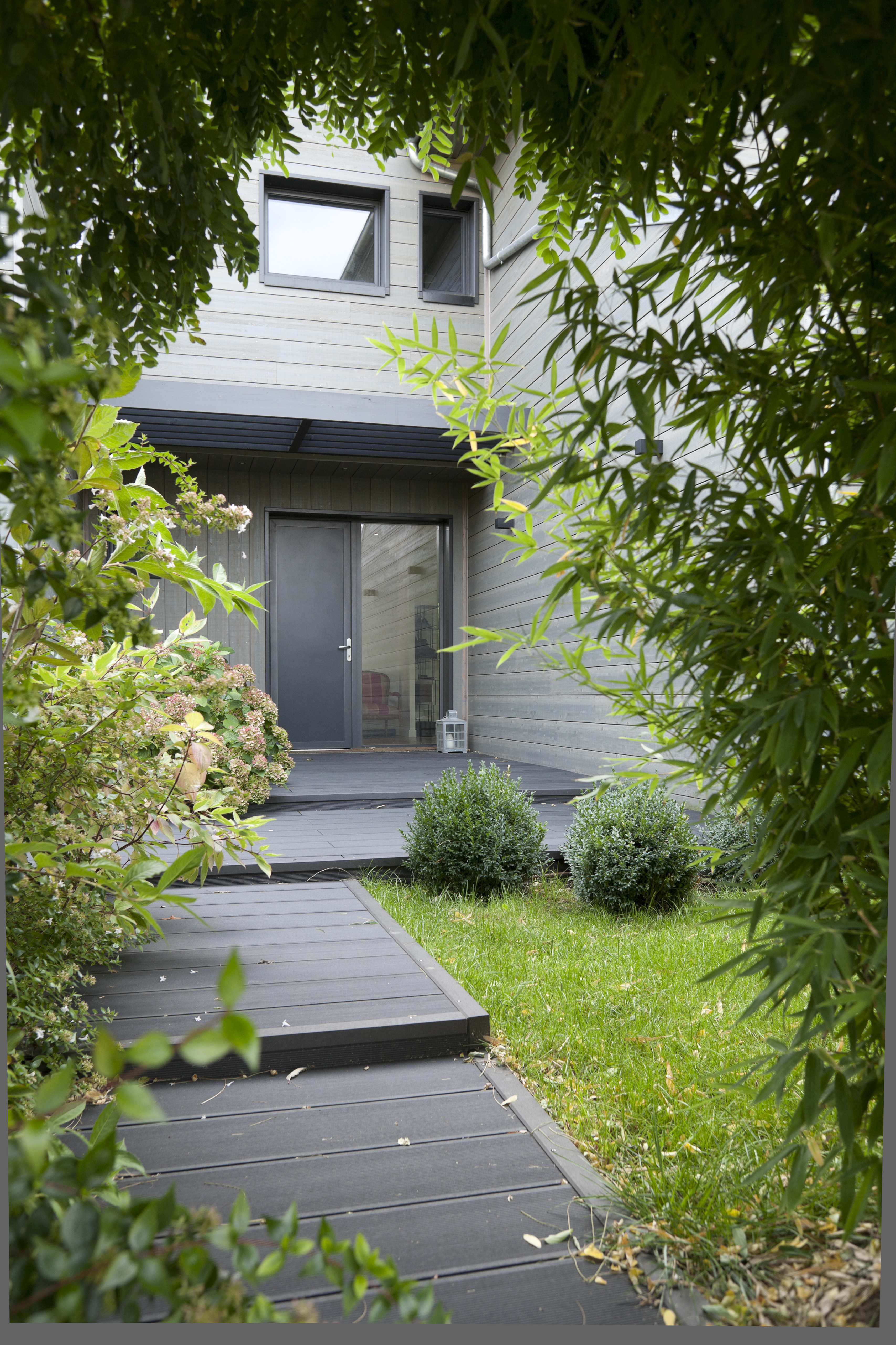 Maison-Bois-GILBERT_fenetres-et-portes_01_MG_3874